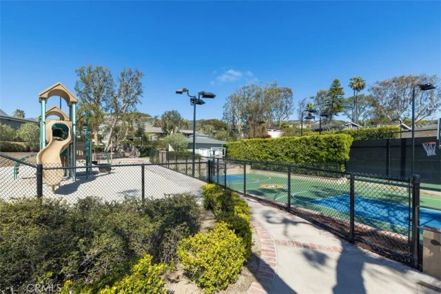 16 N La Senda Drive, Laguna Beach, CA 92651