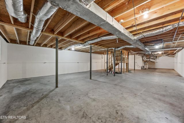 176 County Road 578, Englewood, TN 37329