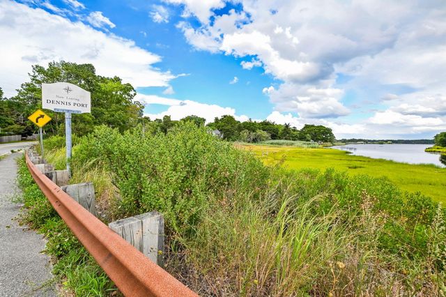 62 Indian Trail, Dennis Port, MA 02639