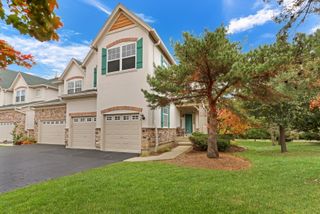 418 Bay Tree Circle, Vernon Hills, IL 60061