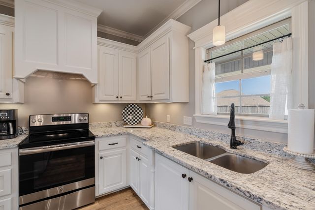 25 E Cherry St., Sumrall, MS 39482