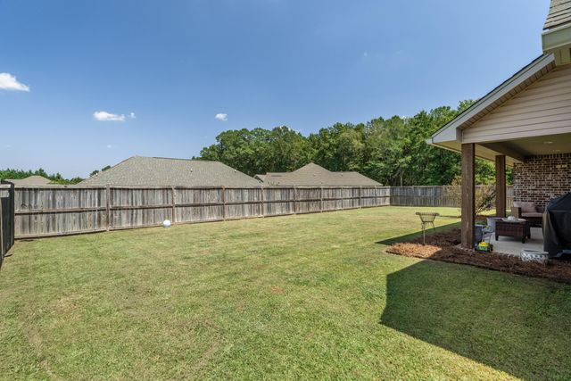 25 E Cherry St., Sumrall, MS 39482