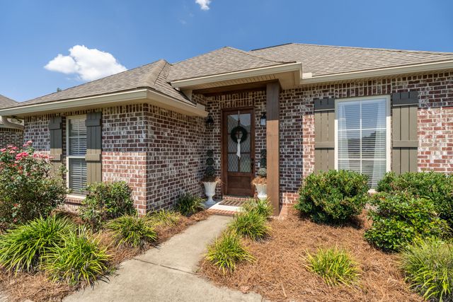 25 E Cherry St., Sumrall, MS 39482