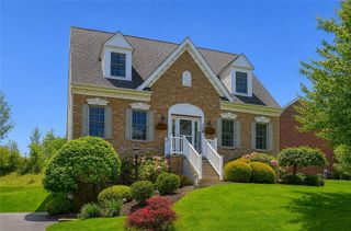 306 Providence Dr, Marshall, PA 15090