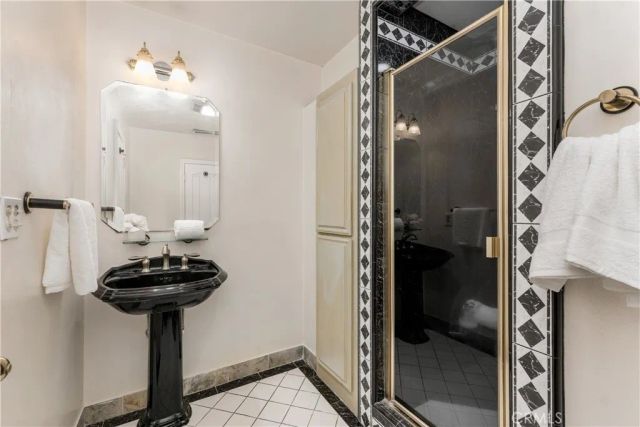 9348 Tujunga Canyon, Tujunga, CA 91042