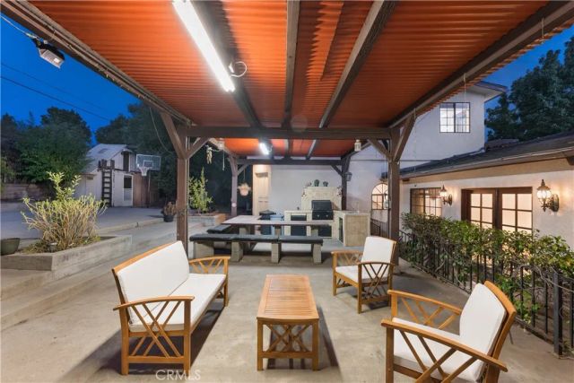 9348 Tujunga Canyon, Tujunga, CA 91042