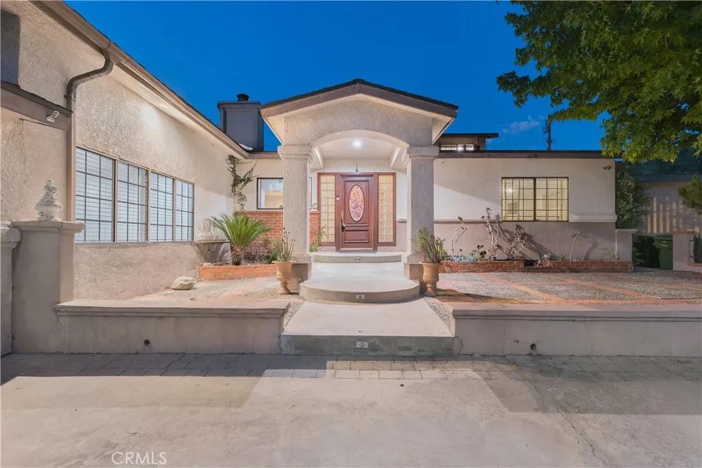 9348 Tujunga Canyon, Tujunga, CA 91042