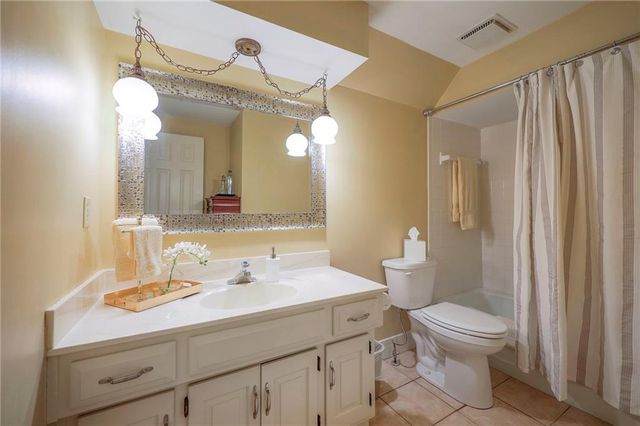 12704 W 117th Street, Overland Park, KS 66210