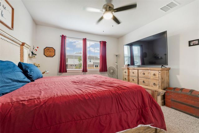 171 Acadia DR, Kyle, TX 78640