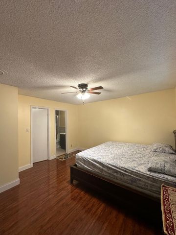 102 Pleasant Hill Lane, Tamarac, FL 33319