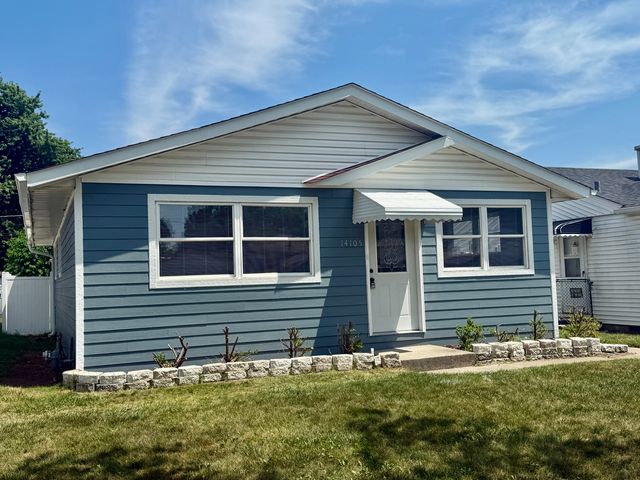 14105 S Saginaw Avenue, Burnham, IL 60633