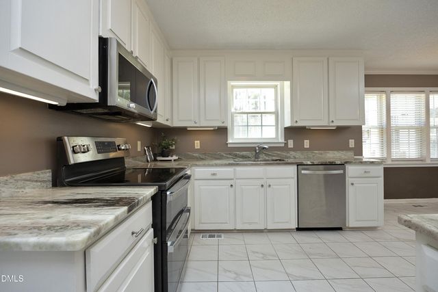 1625 Tall Cane Circle, Willow Spring, NC 27592