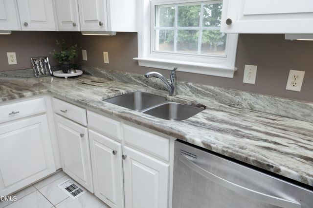 1625 Tall Cane Circle, Willow Spring, NC 27592