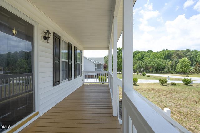 1625 Tall Cane Circle, Willow Spring, NC 27592