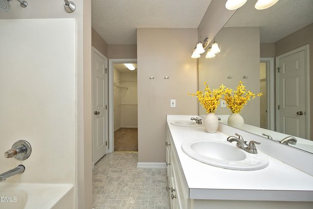 1625 Tall Cane Circle, Willow Spring, NC 27592