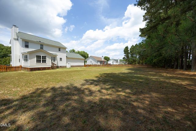 1625 Tall Cane Circle, Willow Spring, NC 27592