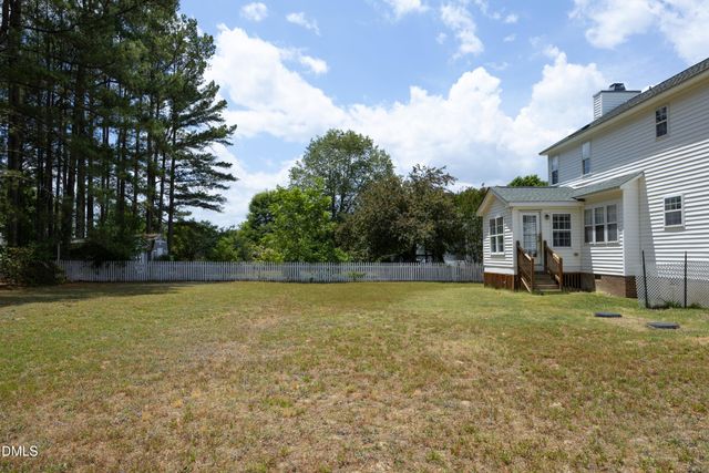 1625 Tall Cane Circle, Willow Spring, NC 27592