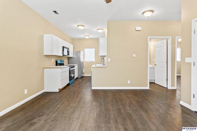 3026 Hamilton Street, Omaha, NE 68131