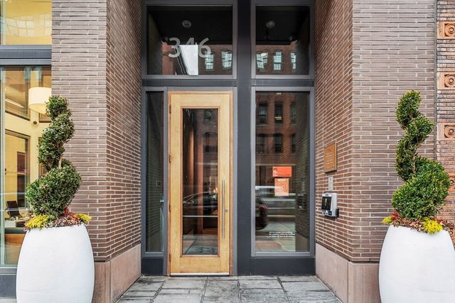 346 Congress St 702, Boston, MA 02210