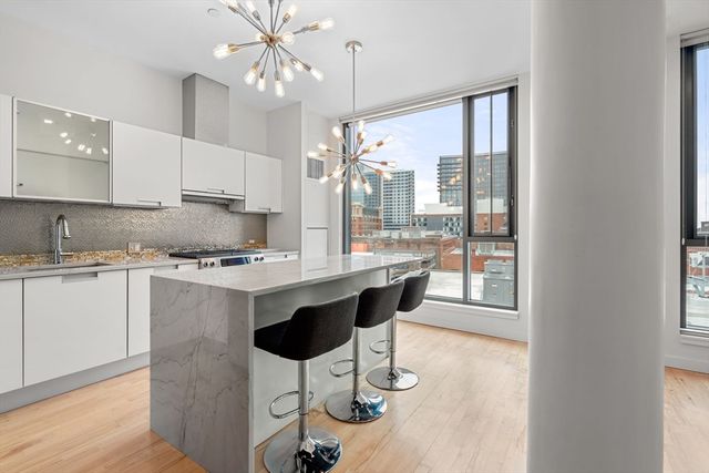 346 Congress St 702, Boston, MA 02210