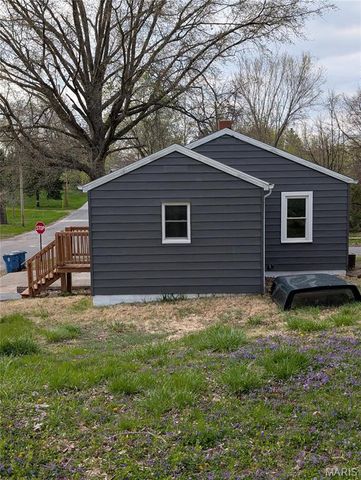 415 Mill Street, Bethalto, IL 62010
