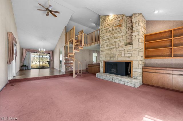 6656 Woodhawk Drive, Mayfield Heights, OH 44124