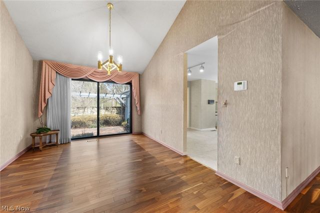 6656 Woodhawk Drive, Mayfield Heights, OH 44124