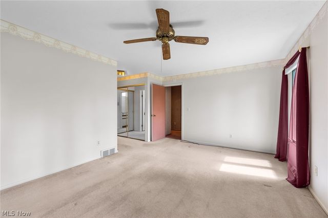 6656 Woodhawk Drive, Mayfield Heights, OH 44124