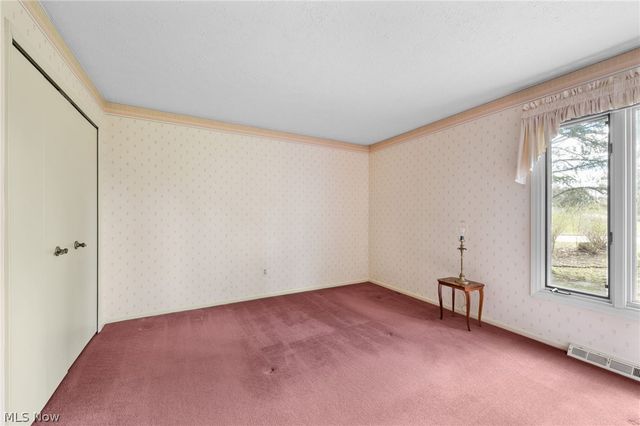 6656 Woodhawk Drive, Mayfield Heights, OH 44124