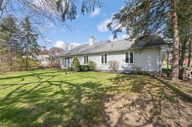 6656 Woodhawk Drive, Mayfield Heights, OH 44124