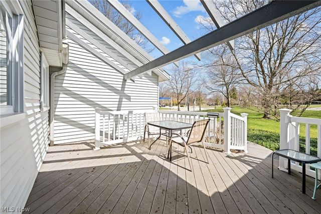 6656 Woodhawk Drive, Mayfield Heights, OH 44124