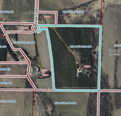 N5194 Blue Valley ROAD, Hartford, WI 53027