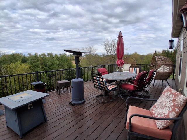 N5194 Blue Valley ROAD, Hartford, WI 53027