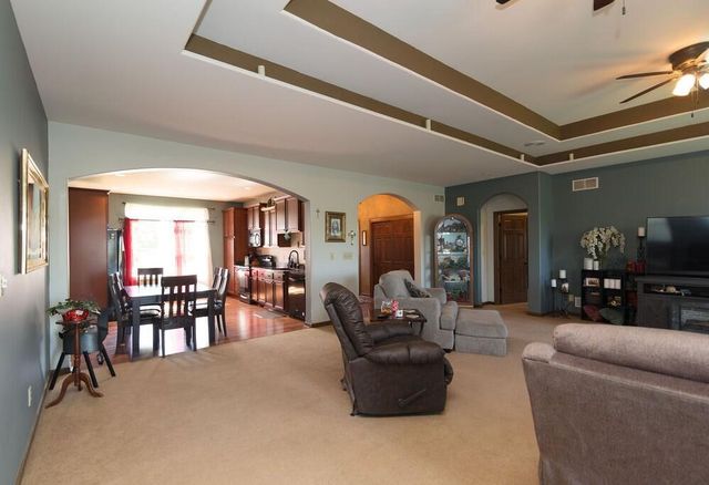N5194 Blue Valley ROAD, Hartford, WI 53027