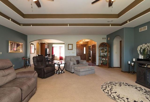 N5194 Blue Valley ROAD, Hartford, WI 53027