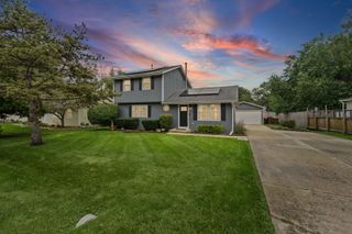 5216 palm Street, Mchenry, IL 60051