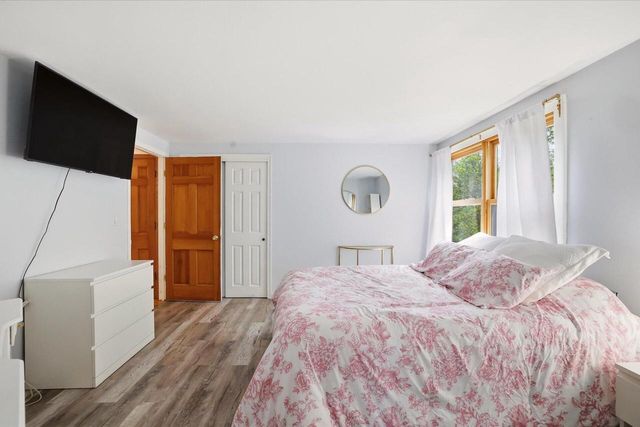 423 Bron Derw COURT, Wales, WI 53183