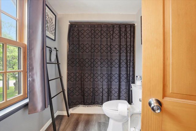 423 Bron Derw COURT, Wales, WI 53183