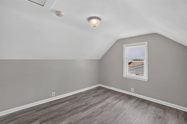 224 Victory Drive, Pontiac, MI 48342