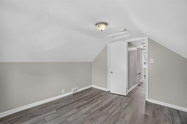 224 Victory Drive, Pontiac, MI 48342