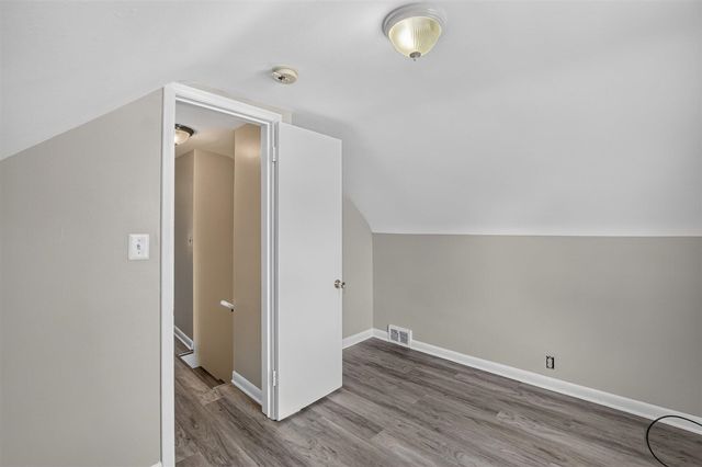 224 Victory Drive, Pontiac, MI 48342
