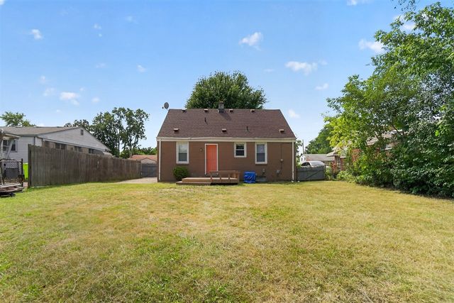 224 Victory Drive, Pontiac, MI 48342