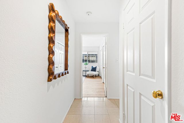 3949 Bentley Avenue 8, Culver City, CA 90232