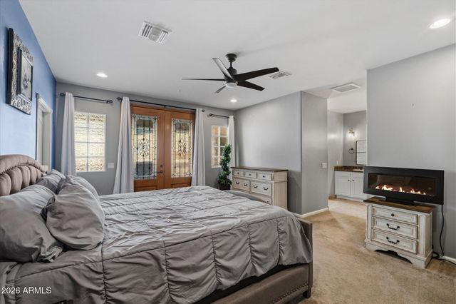 1304 E VILLA THERESA Drive, Phoenix, AZ 85022