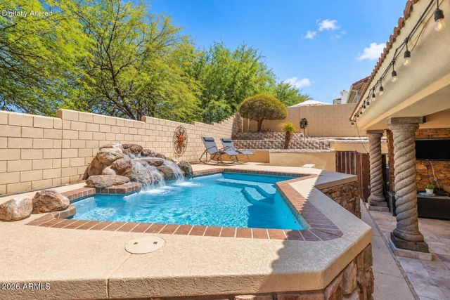1304 E VILLA THERESA Drive, Phoenix, AZ 85022