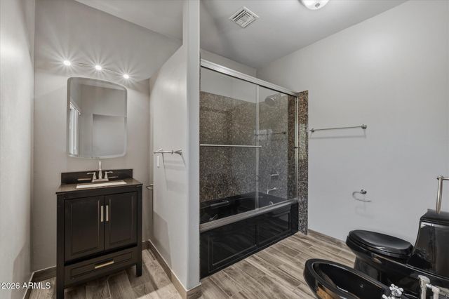 1304 E VILLA THERESA Drive, Phoenix, AZ 85022
