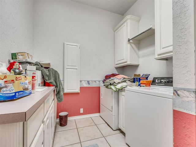 3201 Wakefield Lane, Choctaw, OK 73020