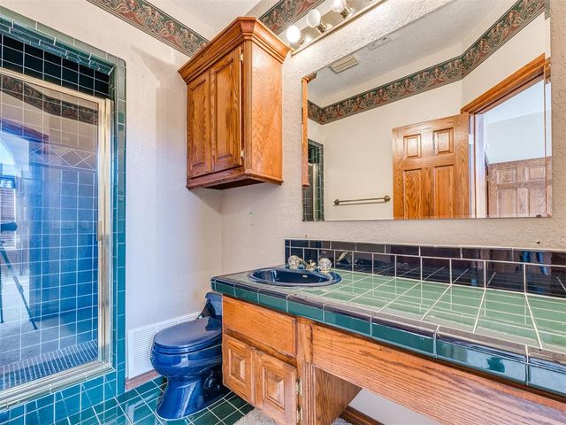 3201 Wakefield Lane, Choctaw, OK 73020