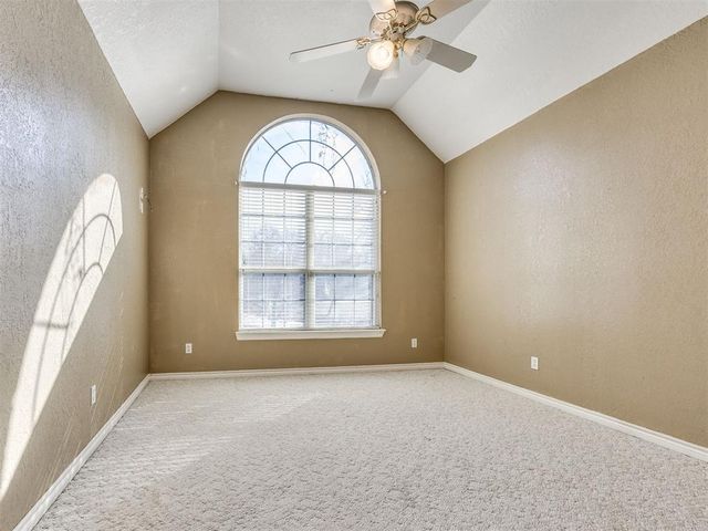 3201 Wakefield Lane, Choctaw, OK 73020