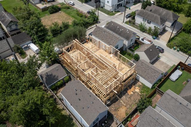 1016 Ruthven Street A, Houston, TX 77019